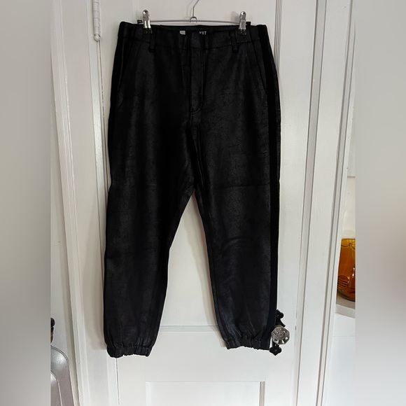 Kut from the cloth faux leather jogger - Picture 5 of 6
